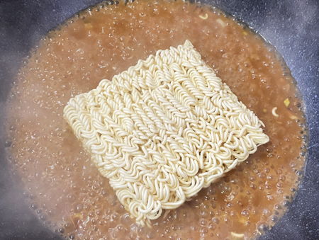 灰干しサバの簡単坦々麺5